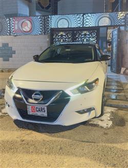 Nissan Maxima